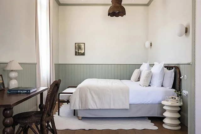 غرفة كلاسيكية بسرير كينج، Hotel Spa La Cueillette 2/5