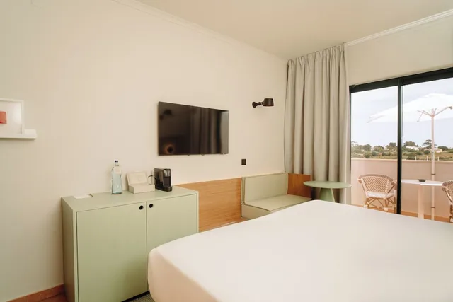 غرفة كلاسيكية بسرير مزدوج، Vale Del Rei Resort & Villas 1/9