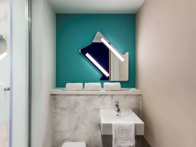 غرفة بسريرين منفصلين، Ibis Budget Amsterdam City South 5/6