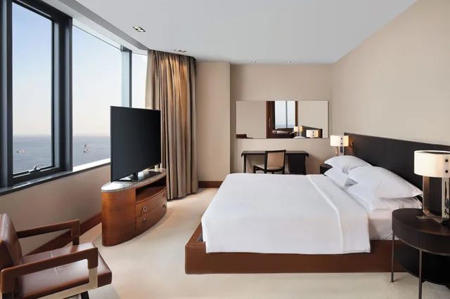 جناح تنفيذي بإطلالة على البحر، Sheraton Istanbul Atakoy Hotel 5/10