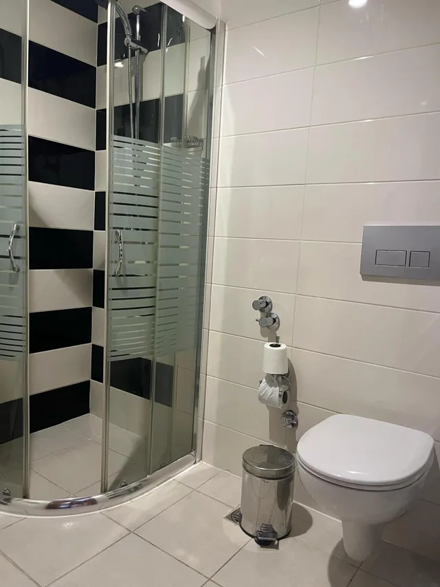 Room, Triple, ASRIN BUSINESS HOTEL 7/10