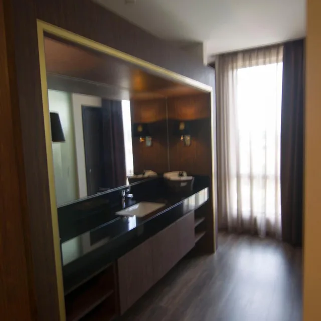 جناح جونيور، Goldenbay Hotel Bintulu 4/5