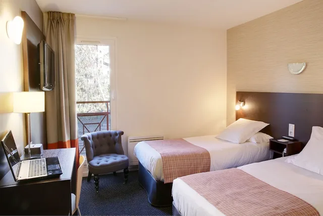 غرفة قياسية بسريرين منفصلين، Logis Havvah Hotel Gap 1/3