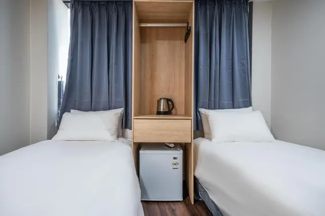 غرفة بسريرين منفصلين، Hotel Mayone 2/4