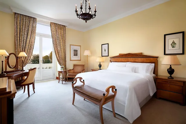 جناح تنفيذي بسرير كينج، The Westin Excelsior Roma 2/4