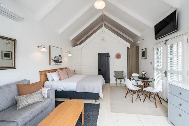 غرفة سوبيريور بسرير مزدوج بإطلالة على الحديقة، Beach Huts Middleton 2/4