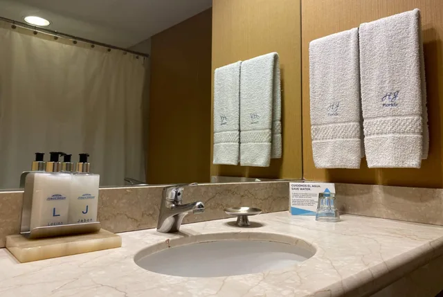غرفة عائلية، Howard Johnson Plaza by Wyndham Buenos Aires Florida Street 5/5