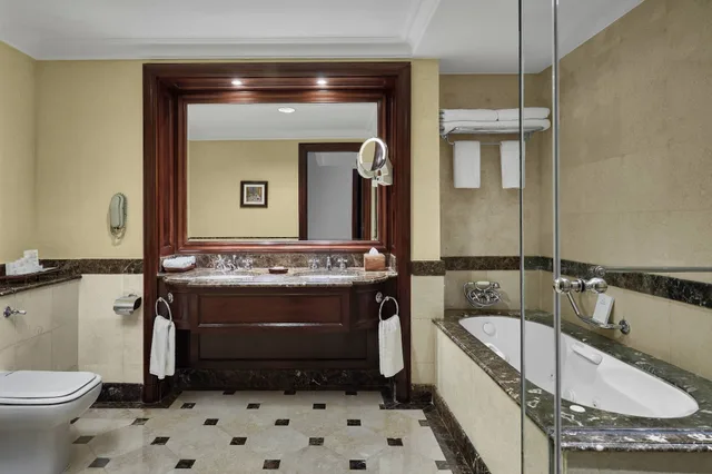 Bi Level, Executive, Suite, King Bed, Golf Course View, Lounge Access، JW MARRIOTT HOTEL CAIRO 3/5