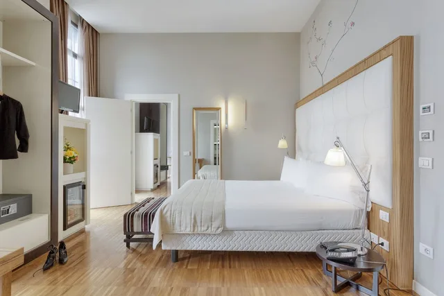 غرفة عائلية بسرير مزدوج وسريرين منفصلين، Italiana Hotels Milan Rho Fair 2/8