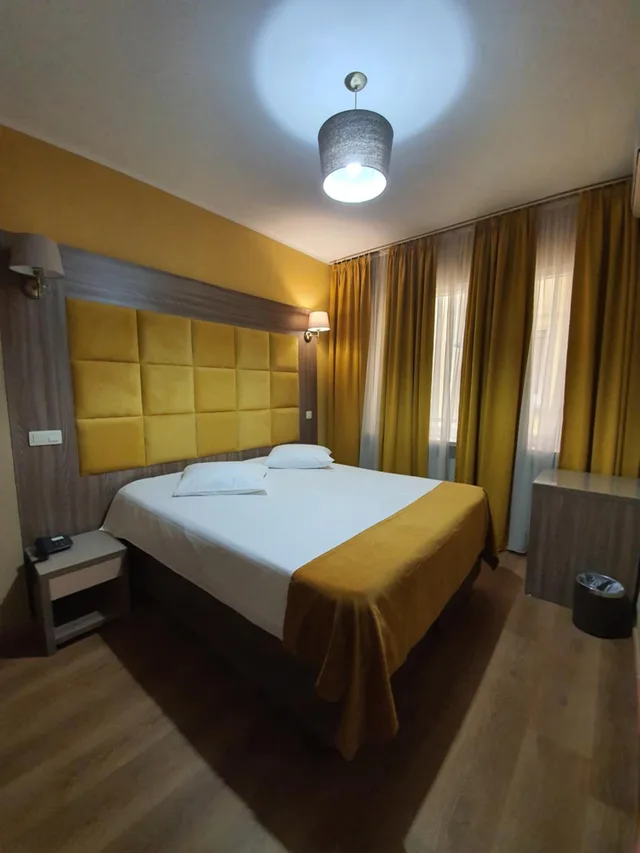 Economy, King Bed, Hotel Midi-Zuid 1/7