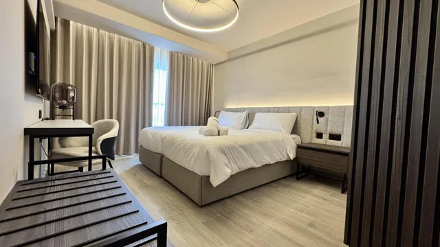 غرفة تنفيذية بسريرين منفصلين بشرفة، Aste Hotel 10/10