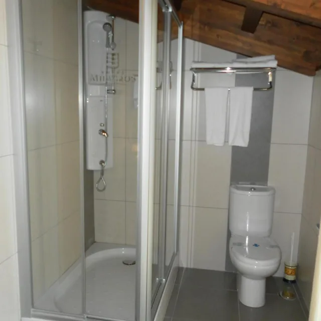 Suite, Milagros Rio Riaza 3/3