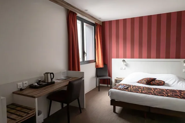 غرفة سوبيريور بسرير مزدوج، Brit Hotel Confort Saint-Lo 1/4