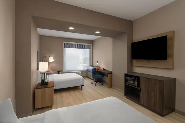 غرفة بسريرين كوين لذوي الإعاقة، La Quinta Inn & Suites by Wyndham Tracy 4/7