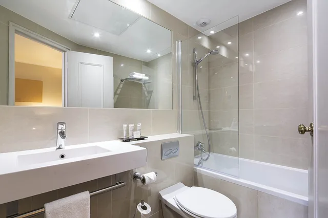 جناح جونيور بسرير مزدوج، Hotel Galileo 4/8
