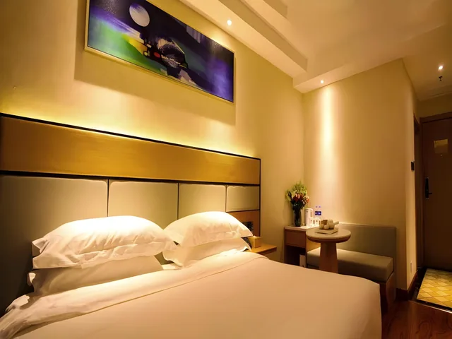 غرفة سوبيريور بسرير كوين، GreenTree Inn Geermu Walking Street Business Hotel 1/2