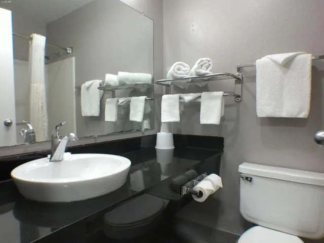 غرفة بسريرين كوين لغير المدخنين، Motel6 Winslow, AZ 10/10