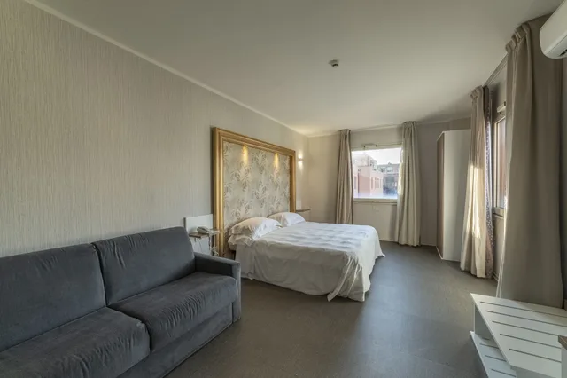 غرفة كلاسيكية رباعية بسرير كينج، Repubblica Marinara Hotel 3/4