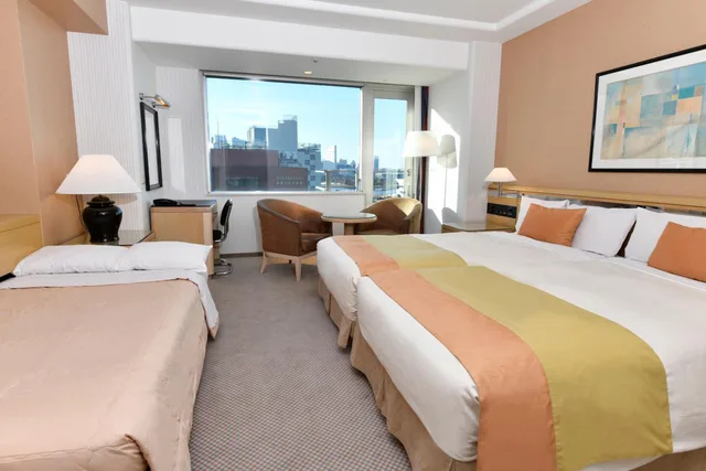 Tower, Twin Beds, with Extra Bed، New Grand 1/1