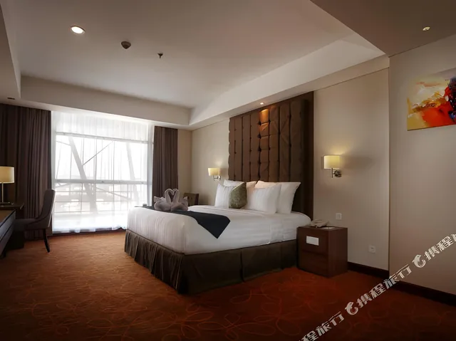Grand, Deluxe, King Bed, Mg Setos Hotel Semarang 1/2