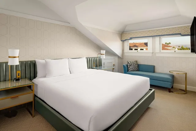 جناح بسرير كوين بغرفة نوم واحدة، Hayes Mansion San Jose, Curio Collection by Hilton 4/10