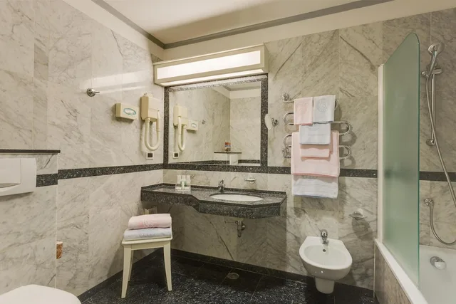 غرفة كومفورت مفردة بسرير كينج، Rivoli Boutique Hotel 9/10