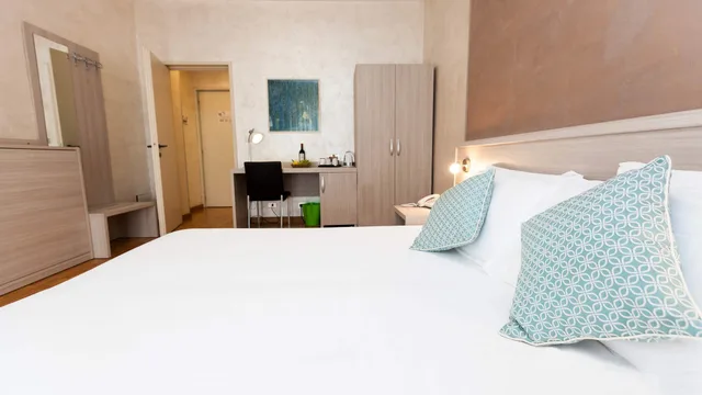 غرفة كومفورت بسرير مزدوج أو سريرين منفصلين، Lis Hotel 7/10