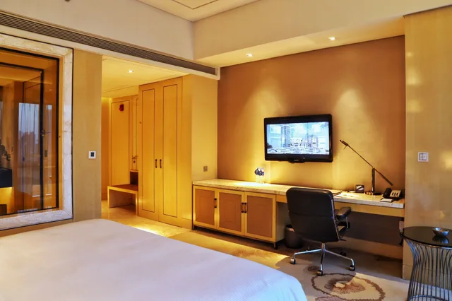 غرفة بسرير كينج لذوي الإعاقة، HILTON DALIAN 12/12