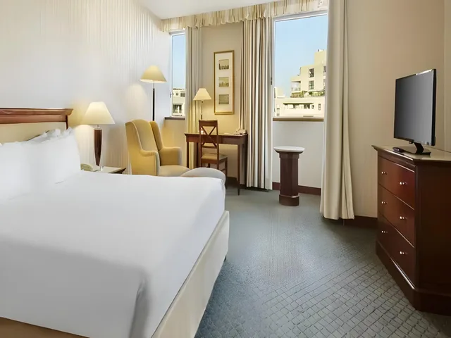 غرفة ديلوكس بسرير فردي مع سرير إضافي، Occidental Paris Levallois 1/1
