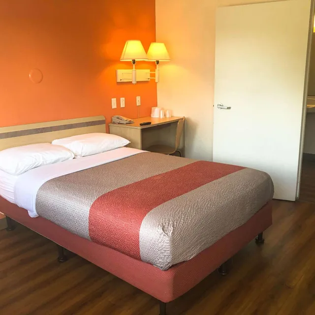 غرفة سوبيريور بسرير مزدوج، Motel6 Jacksonville, FL - Orange Park 1/10