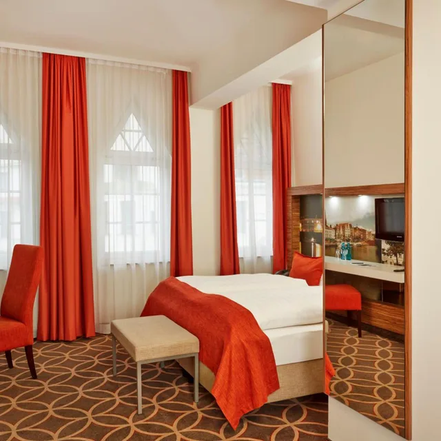 غرفة قياسية بسرير مزدوج، H+ HOTEL LUBECK 5/8
