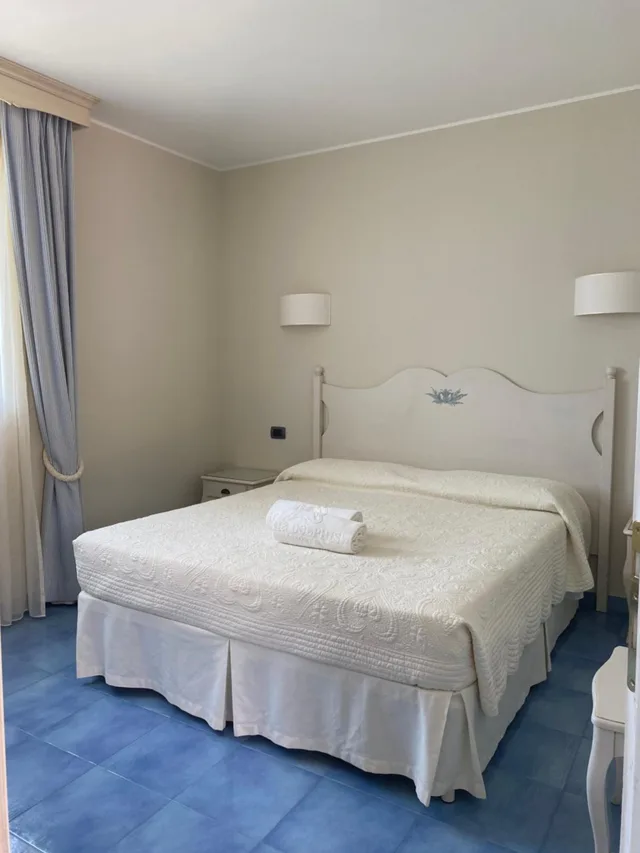 جناح بإطلالة على البحر بغرفتي نوم، Baia Delphis Resort 1/5