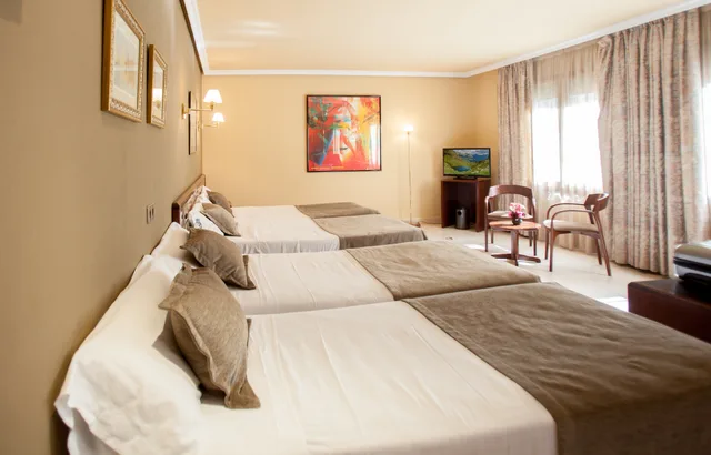 غرفة عائلية، HOTEL IMPERIAL(ex. HUSA IMPERIAL) 1/4