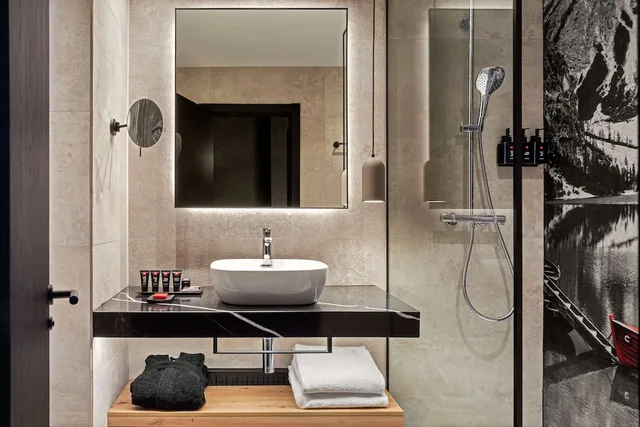 غرفة سوبيريور بسرير كوين، Radisson RED Madrid (ex. Paseo del Arte) 6/6