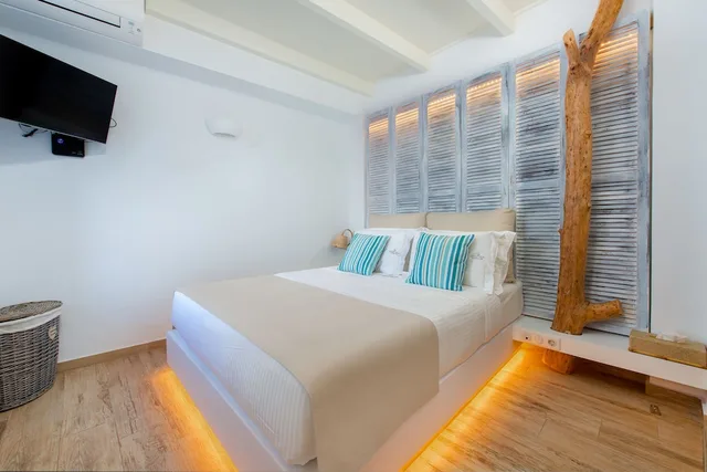 فيلا بسريرين كينج وسريرين كوين بغرفتي نوم مع أريكة بحوض جاكوزي، Lindos Allure Villa 4/7