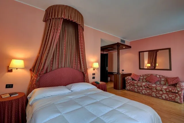 غرفة سوبيريور بسرير مزدوج، HOTEL DUE MONDI 2/3