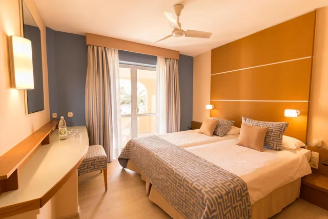 غرفة ثلاثية، Robinson Club Esquinzo Playa 3/8