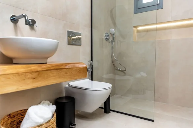 غرفة بريميير ثلاثية بسرير كوين وسرير فردي، Alenor City Hotel 8/10