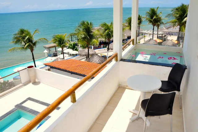 غرفة سوبيريور رباعية بسرير كوين بشرفة، La Suite Praia 9/9