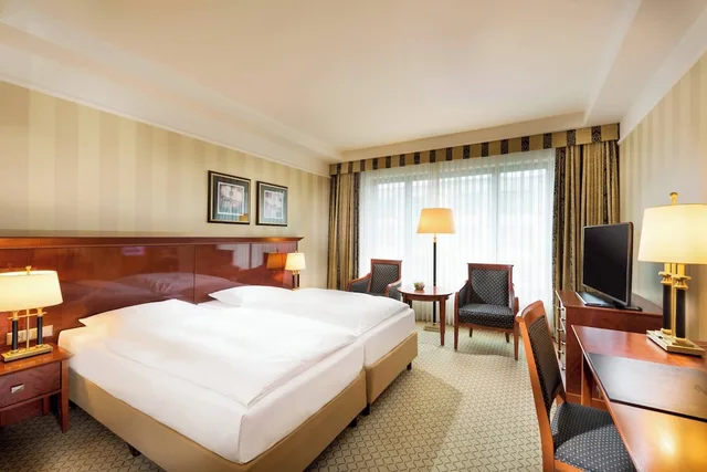 غرفة كلاسيكية بسرير كينج، JW Marriott Hotel Berlin 2/10