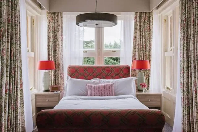 جناح جونيور بسرير كينج، Pendley Manor 2/5