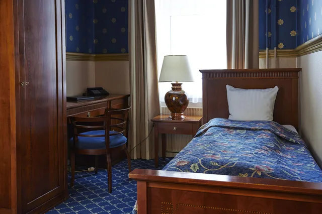 غرفة قياسية مفردة بسرير فردي، Milling Hotel Plaza 2/7