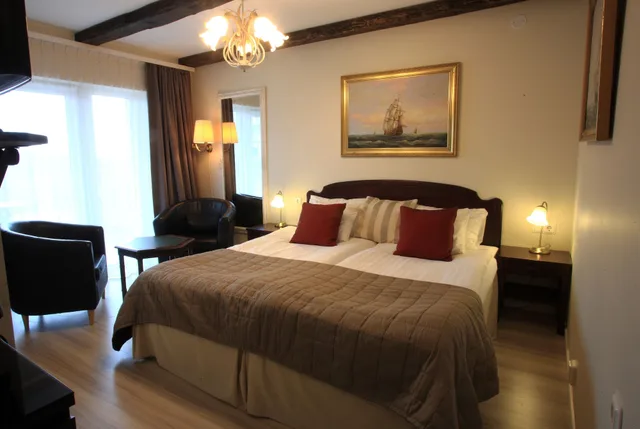 Standard, Twin Beds, Balcony, Vejby Strand Hotel 6/10