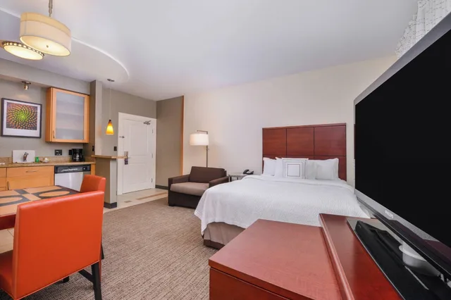 غرفة عائلية بسرير كينج، Residence Inn North Conway 1/6