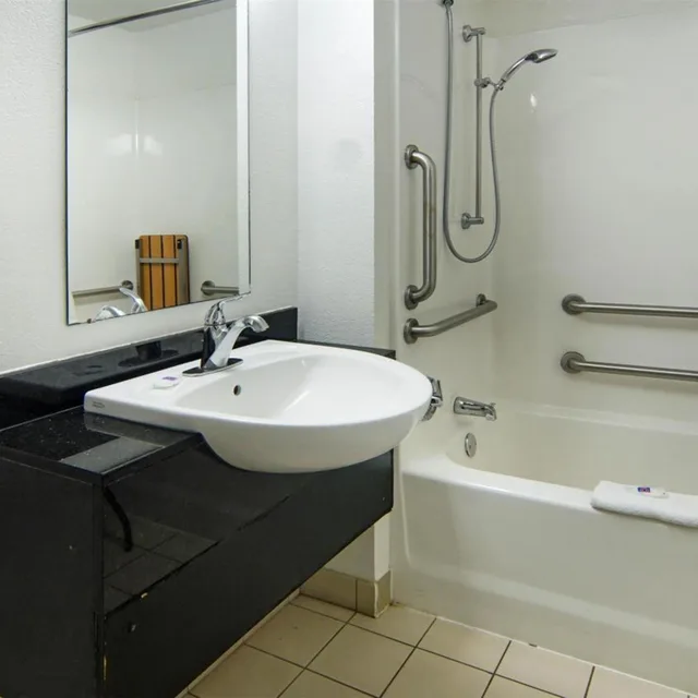 1 Full Bed - ADA/RI Shower/Micfridge, NS, Motel6 Longview, TX 8/10