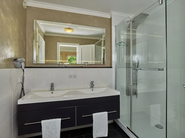 Top, Comfort, Apartment, Queen Bed, Sofa، A-VITA Viktoria Residenzen 2/2