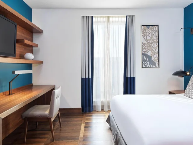غرفة كلاسيكية، Metropol Palace Hotel 3/6