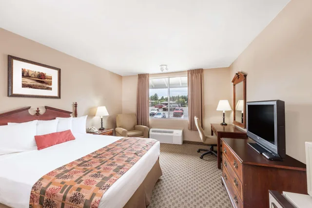 غرفة بسرير كوين، Days Inn by Wyndham Show Low 2/2