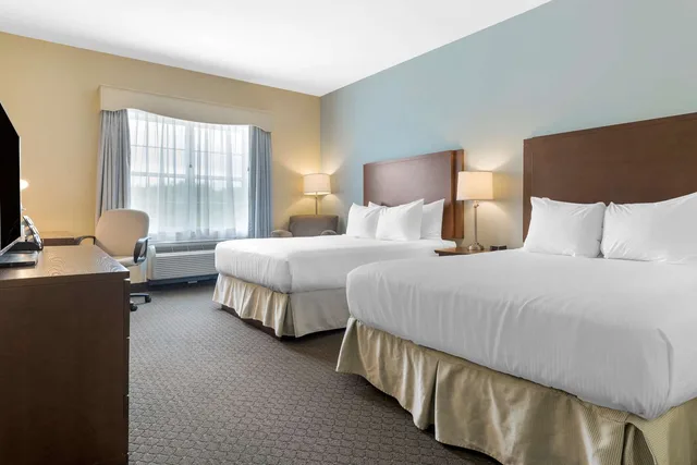 غرفة بسريرين كوين، Best Western Plus Liverpool Hotel & Conference Centre 1/4