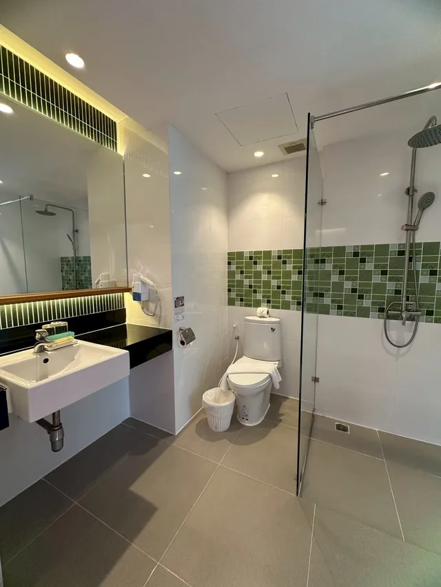 غرفة سوبيريور بشرفة، Baan Karon Resort 6/6